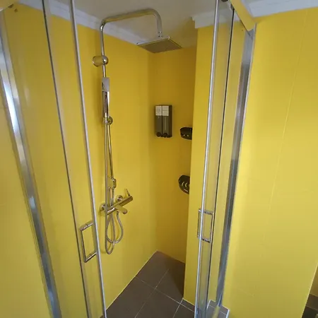 Entire Metro Park 1 アパート テッサロニキ