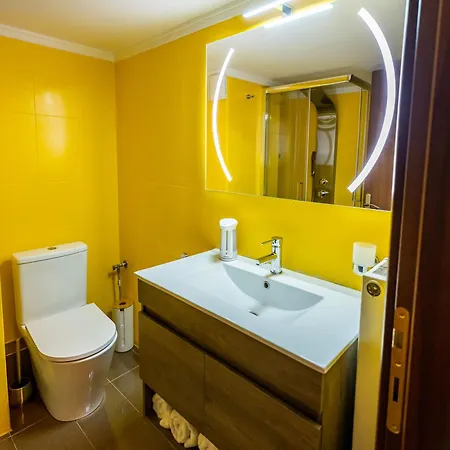 Entire Metro Park 1 アパート テッサロニキ